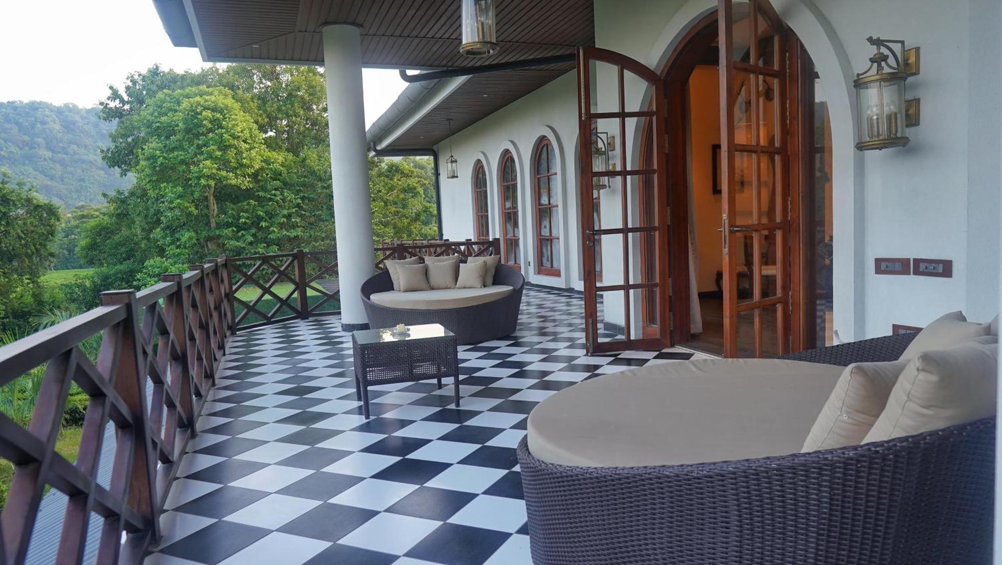 Vaani Greens Wildlife Resort, Kaziranga Kuthari Exterior photo