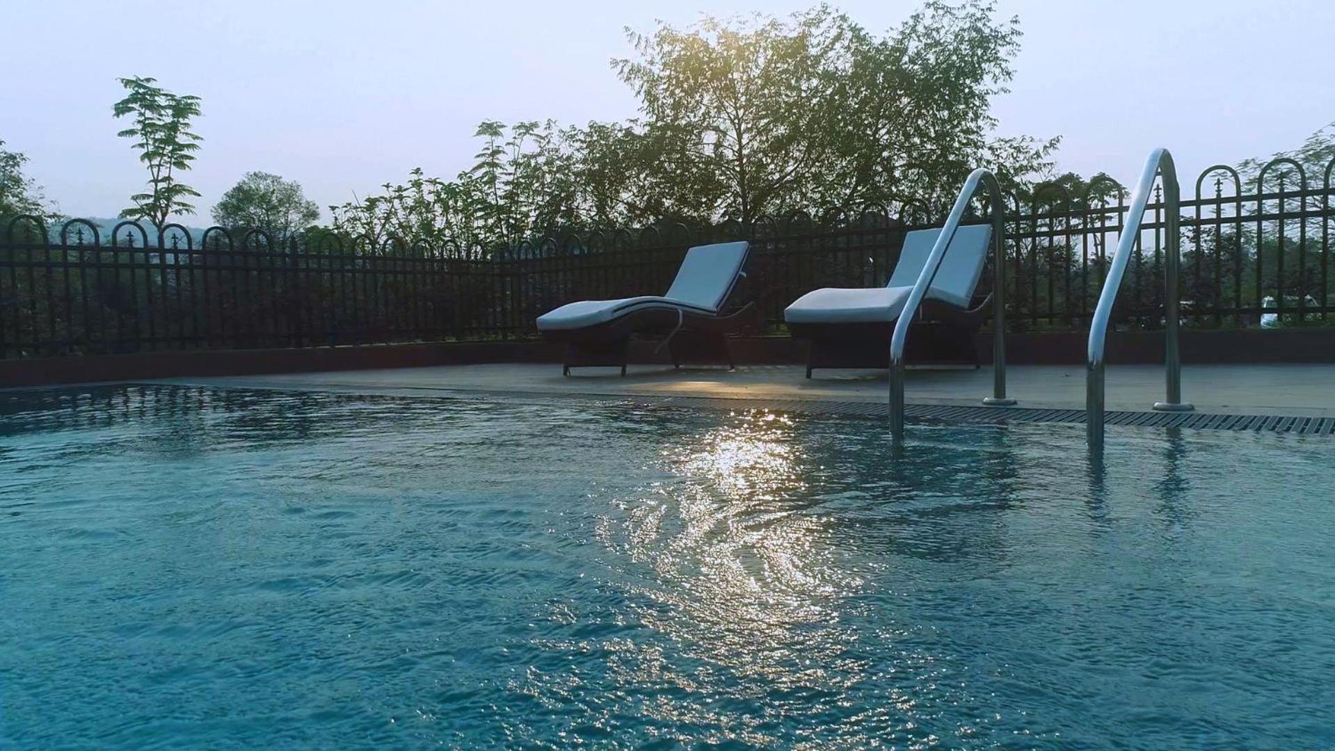 Vaani Greens Wildlife Resort, Kaziranga Kuthari Exterior photo