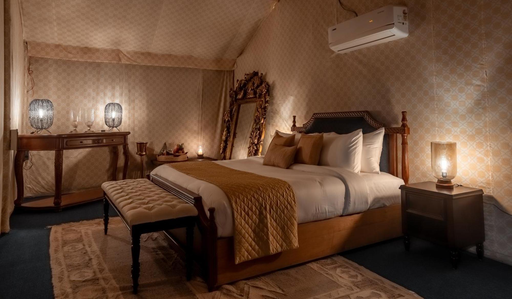 Vaani Greens Wildlife Resort, Kaziranga Kuthari Room photo